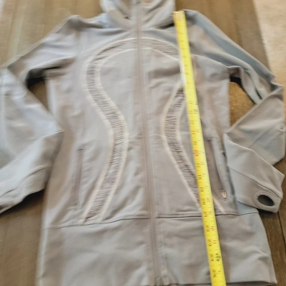 lululemon athletica great minor